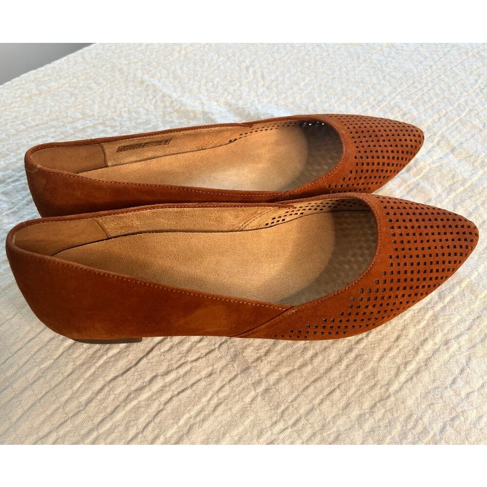 Vionic Wome’s pointed toe flats brown suede size 10 - Picture 4 of 6